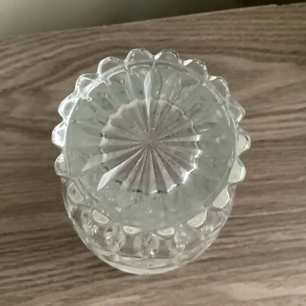 VINTAGE IMPERLUX GERMAN LEAD CUT VASE WITH ETCHED ROSES